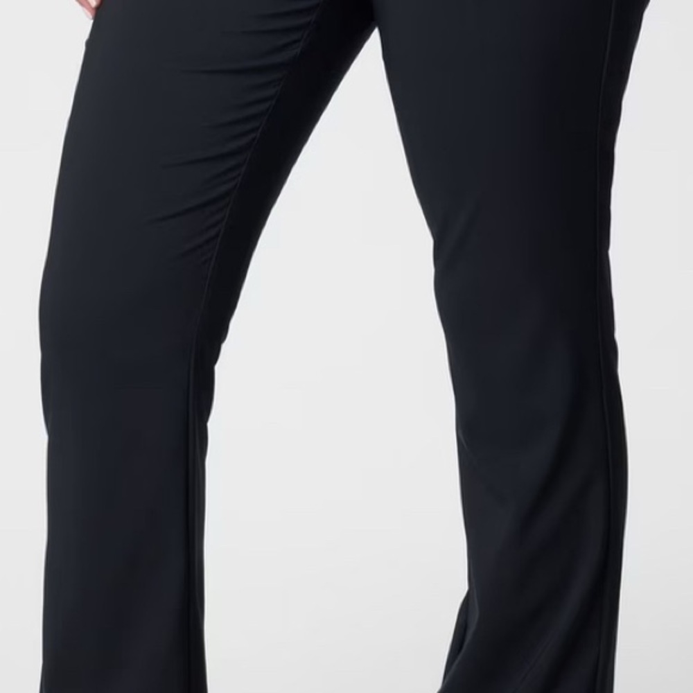 Columbia Black Women's Boot Cut Pants